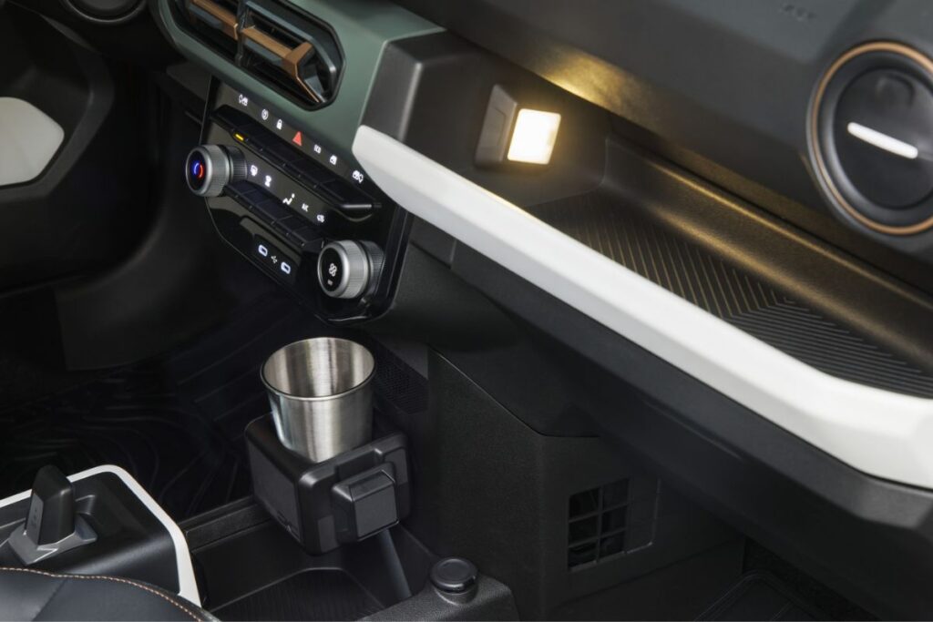 Dacia Spring 2024 com design renovado 10 DaciaSpring arrumação