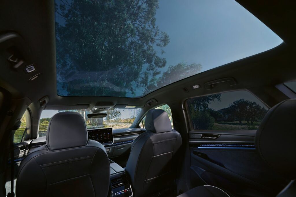 ID.7 Tourer: a nova carrinha da Volkswagen 6 ID.7 Tourer teto panorâmico