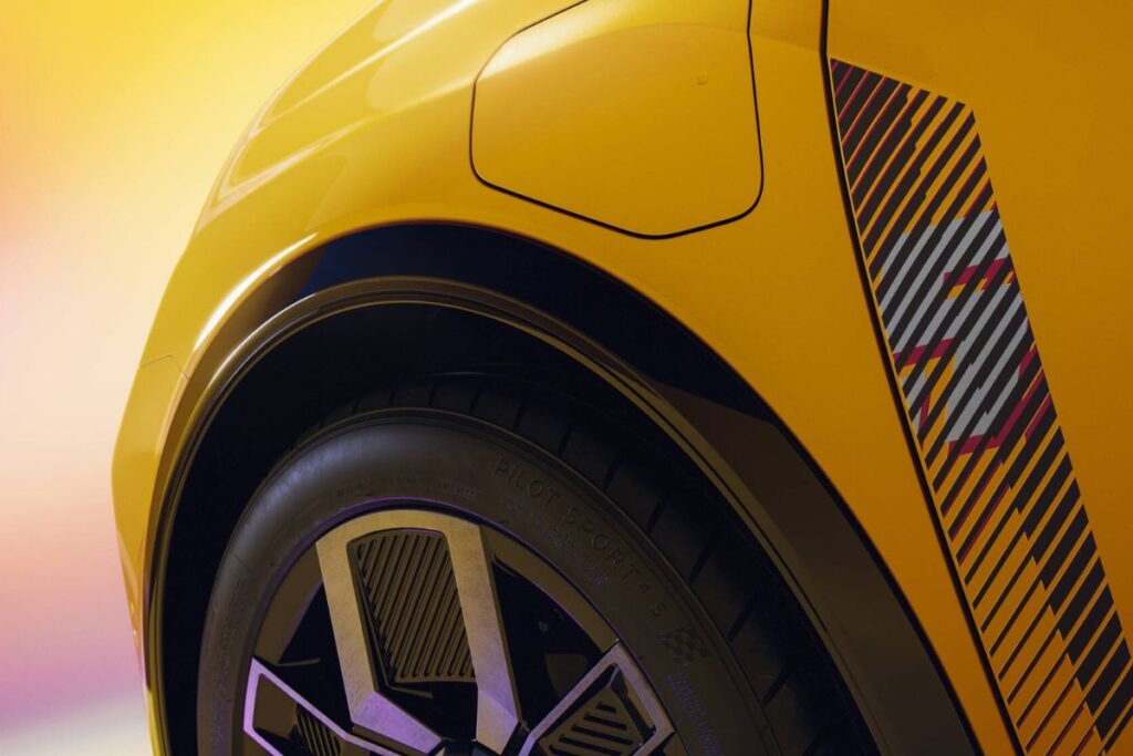 Aí está o Renault 5 E-Tech 12 Renault 5