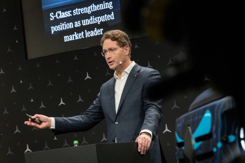 Novo assistente virtual da Mercedes vai conversar 4 CEO da Mercedes sobre carros elétricos chineses