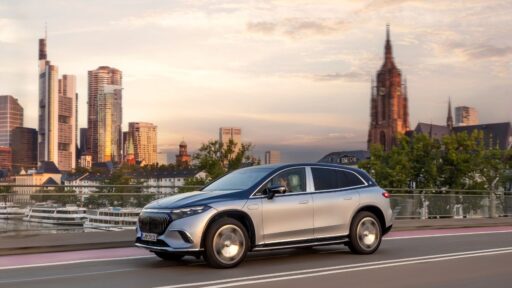 Mercedes-Maybach EQS 680 já pode ser encomendado 15 Mercedes-Maybach EQS 680