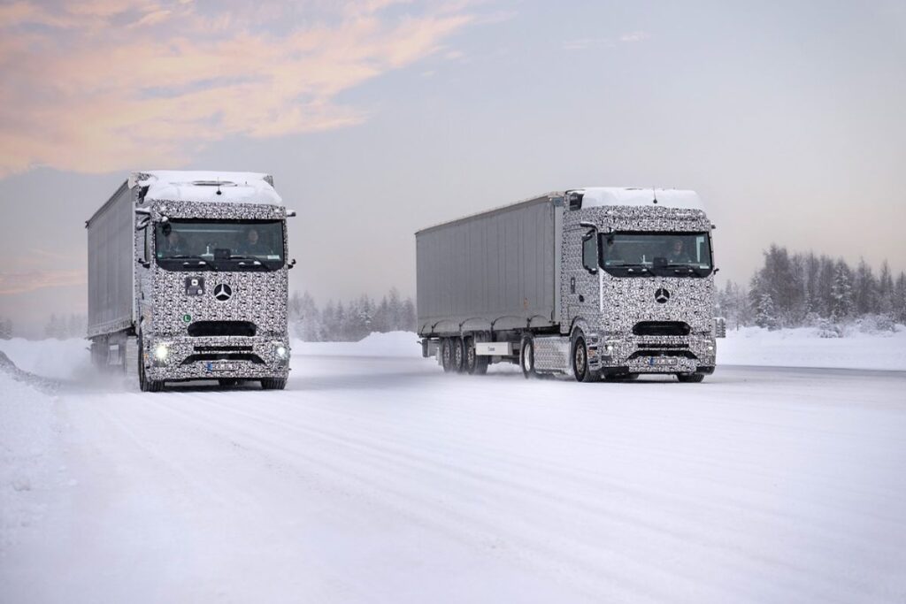 Camião Mercedes eActros 600 supera frio finlandês 3 Mercedes eActros 600