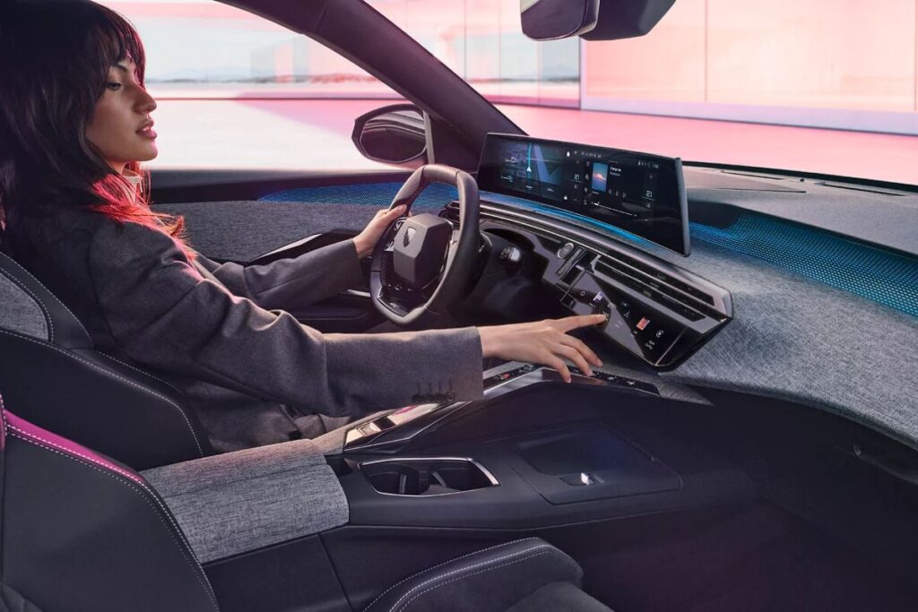 Peugeot E-3008: o best-seller torna-se elétrico 6 Peugeot E-3008