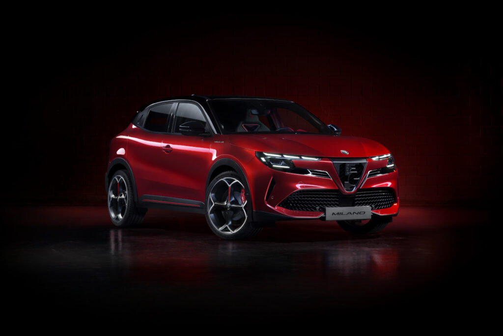 Milano passa a Junior: Alfa Romeo tem de mudar nome do compacto desportivo 3 Milano passa a Junior