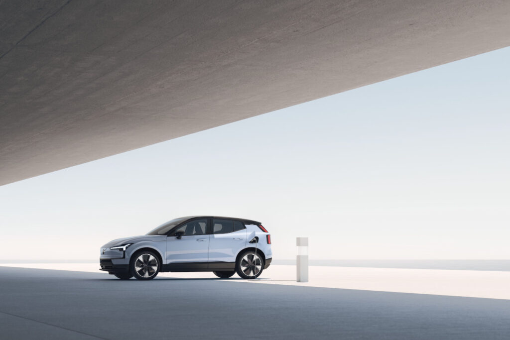 EX30 mostra-se no Electric Drive Tour de norte a sul 4 Volvo EX30