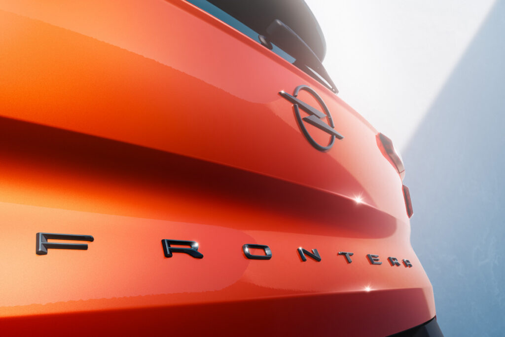 Novo Opel Frontera é SUV espaçoso e divertido 4 Opel Frontera design