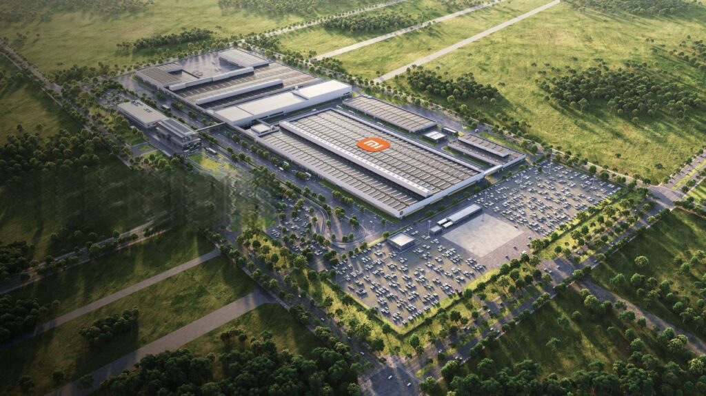 Xiaomi SU7 100.000 sai da linha de montagem 5 Xiaomi fábrica SU7