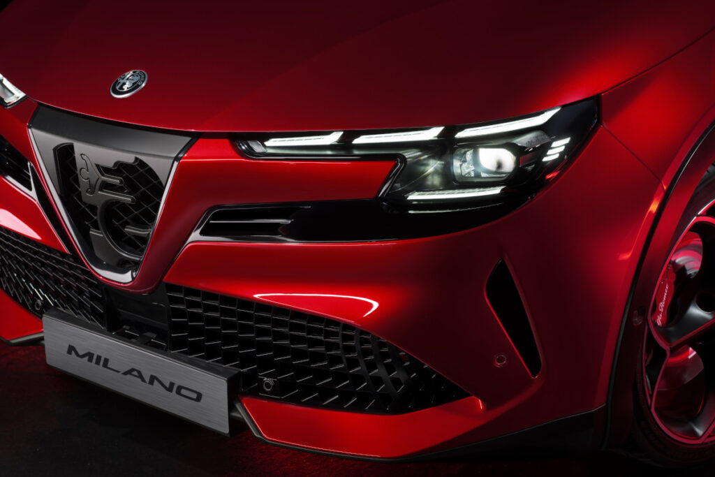 Alfa Romeo Milano chega para conquistar nova geração 8 Alfa Romeo Milano desportivo