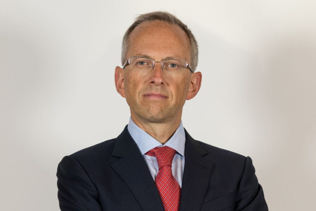 CEO da Ferrari: EVs chineses são boa competição 3 Benedetto Vigna, CEO daFerrari