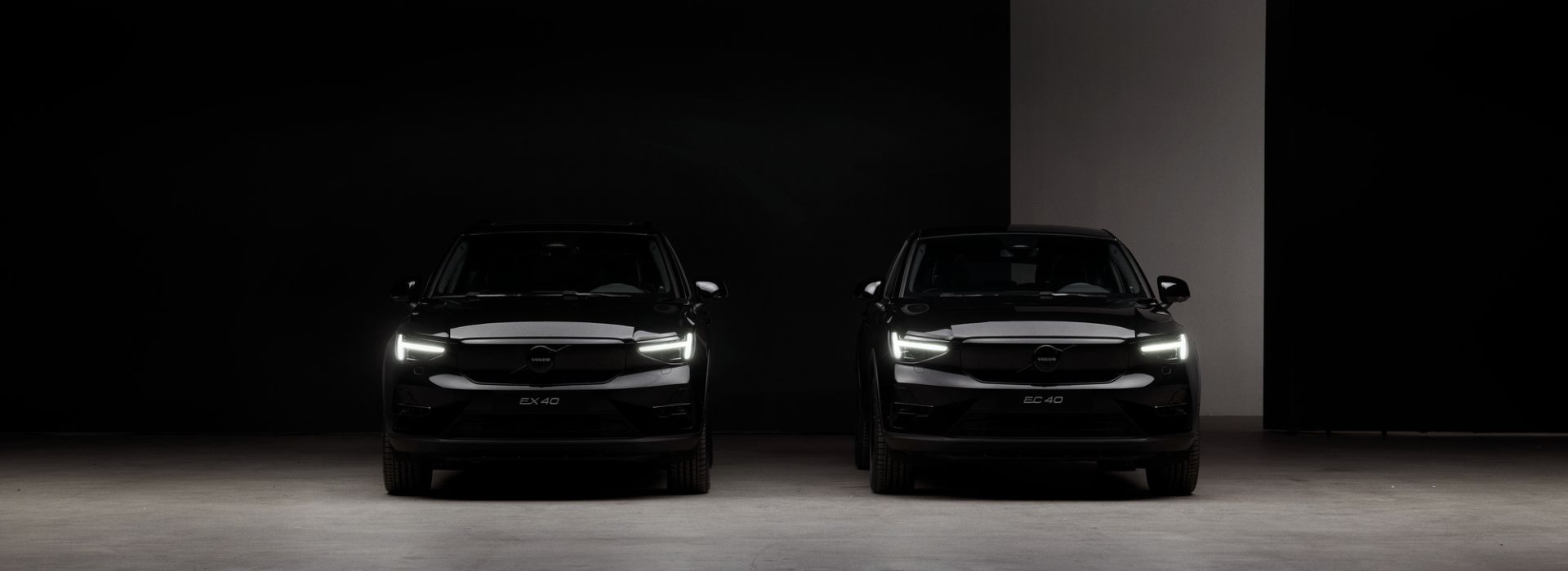 Versão Black Edition chega aos Volvo EX40 e EC40 2 Volvo Black Edition