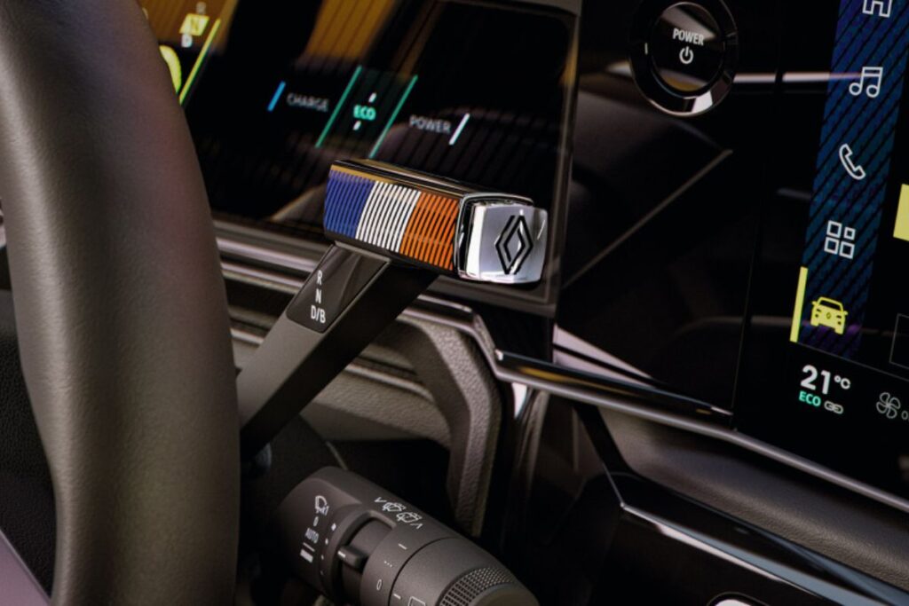 Renault 5 E-Tech começa nos 33.000 euros 5 alavanca do Renault 5