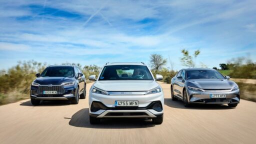 BYD quer vender 1 milhão fora da China até final do ano 23 automóveis elétricos chineses