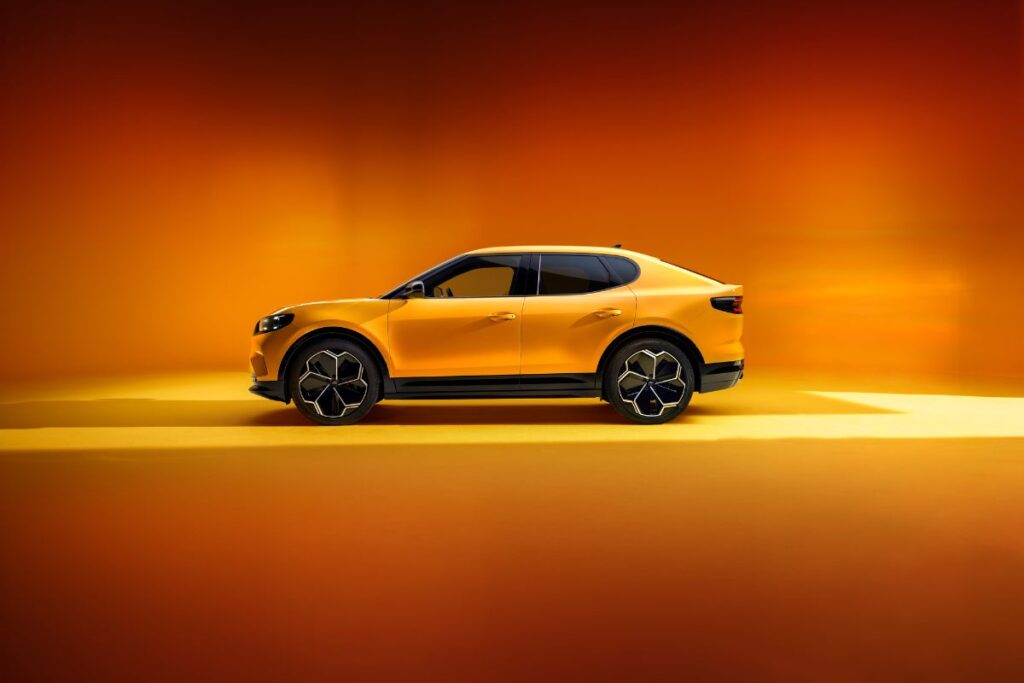 Ford Capri: o renascer de uma lenda 4 Ford Capri amarelo