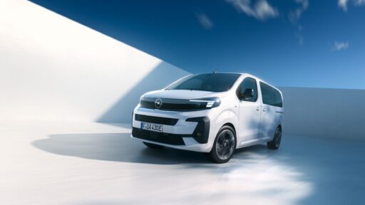 Opel Zafira Electric já pode ser encomendado por 50.600€ 13 Opel Zafira Electrit