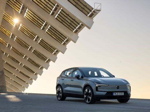 Recall: Volvo EX30 em Portugal sem problemas de bateria 3 crescimento da Volvo