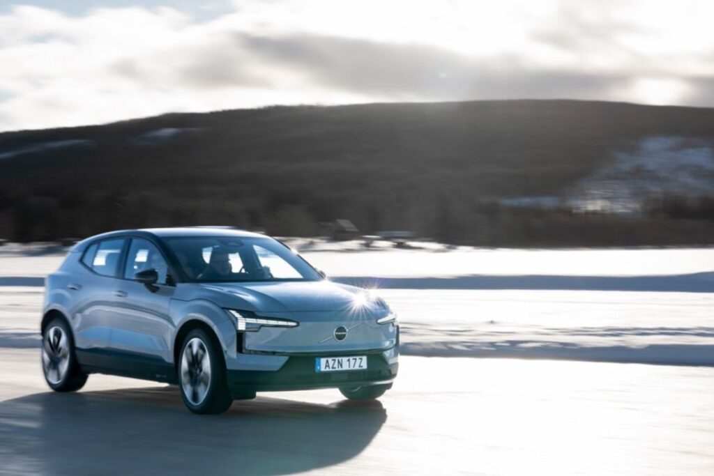 Volvo EX30 chega às 50.000 unidades 3 Volvo EX30