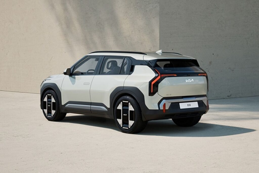 Kia EV3 mostra-se em Portugal a partir de hoje 3 Kia EV3