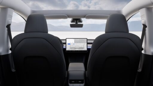 Model Y de 7 lugares começa a ser produzido em outubro 11 Model / de 7 lugares