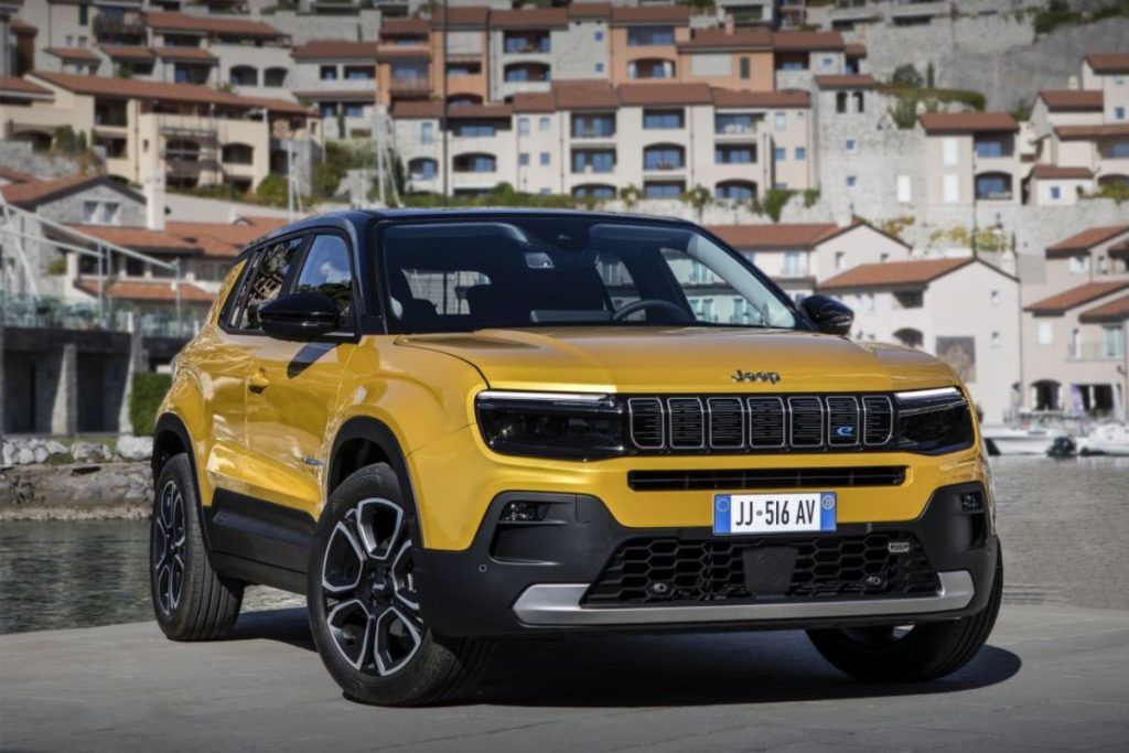 Recado da Euro NCap à Stellantis: "não é na segurança que se poupa" 3 Jeep Avenger