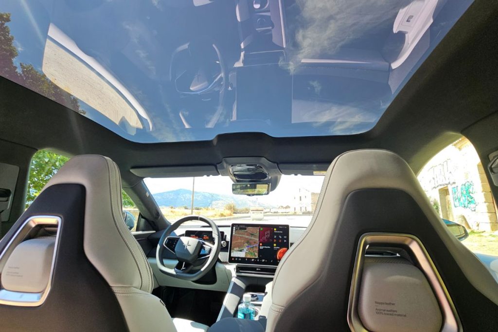 Já conduzimos o Polestar 4 5 telhado Polestar 4