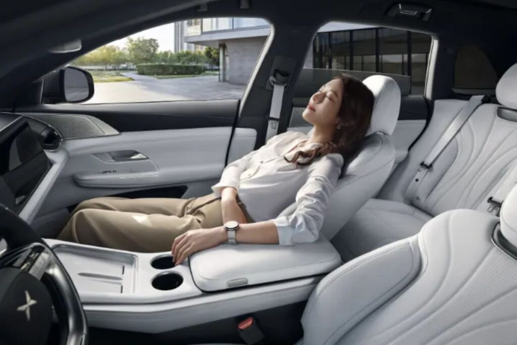 Xpeng entra em Portugal com 3 modelos elétricos 8 Xpeng G9