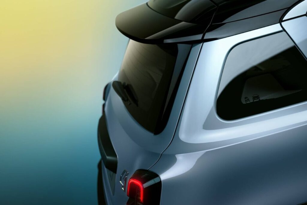 Renault 4 E-Tech: primeiras imagens fazem sonhar 10 R4 janelas