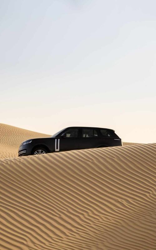 Range Rover Electric enfrenta 50 graus no deserto 8 Range Rover Electric escondido