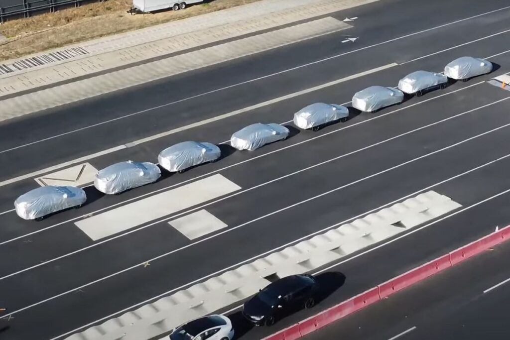 Que modelos a Tesla mantém longe de olhares indiscretos? 3 Tesla tapados