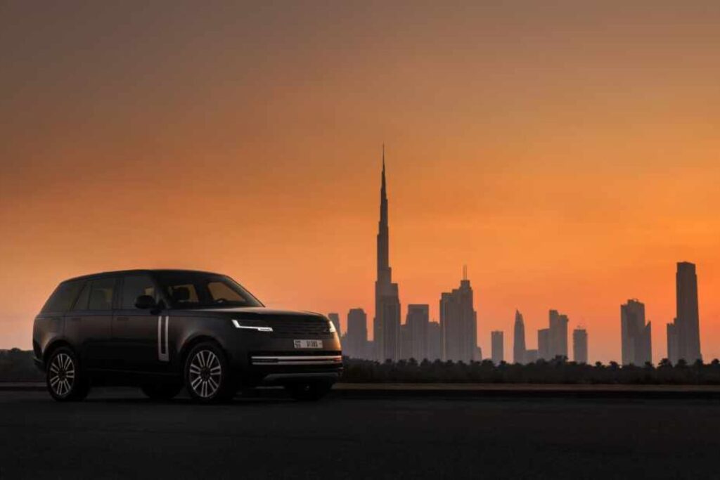 Range Rover Electric enfrenta 50 graus no deserto 5 range rover eletric sol