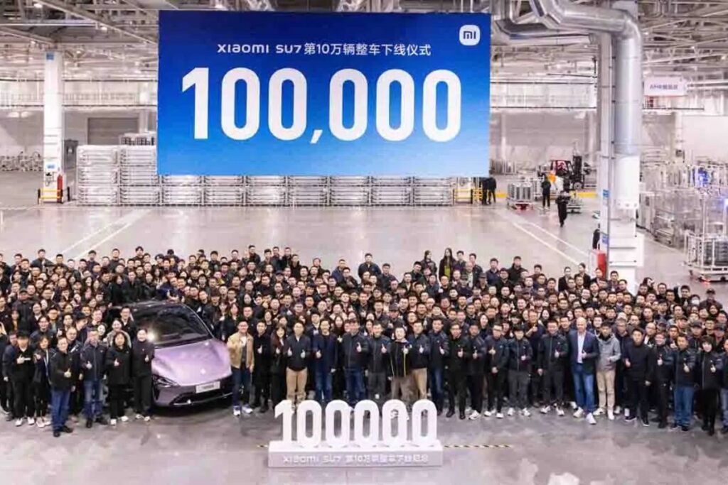 Xiaomi SU7 100.000 sai da linha de montagem 3 Xiaomi SU7 100.000