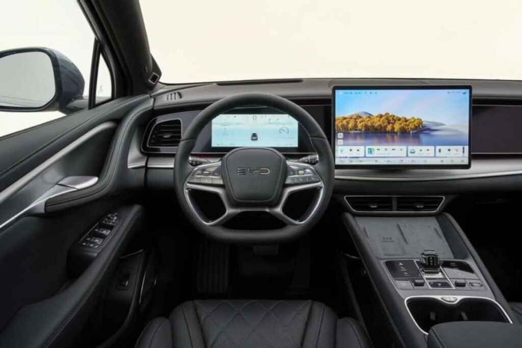 BYD Sealion 7 chega a Portugal com preços competitivos 5 BYD Sealion 7 cockpit