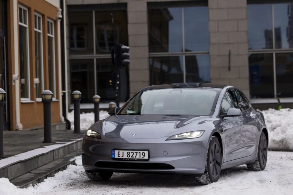 El Prix: Polestar 3 vence teste de autonomia no inverno 5 Tesla Model 3 El Prix