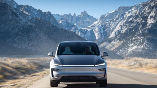 Novo Tesla Model Y mostra-se em Lisboa 7 Novo Model Y