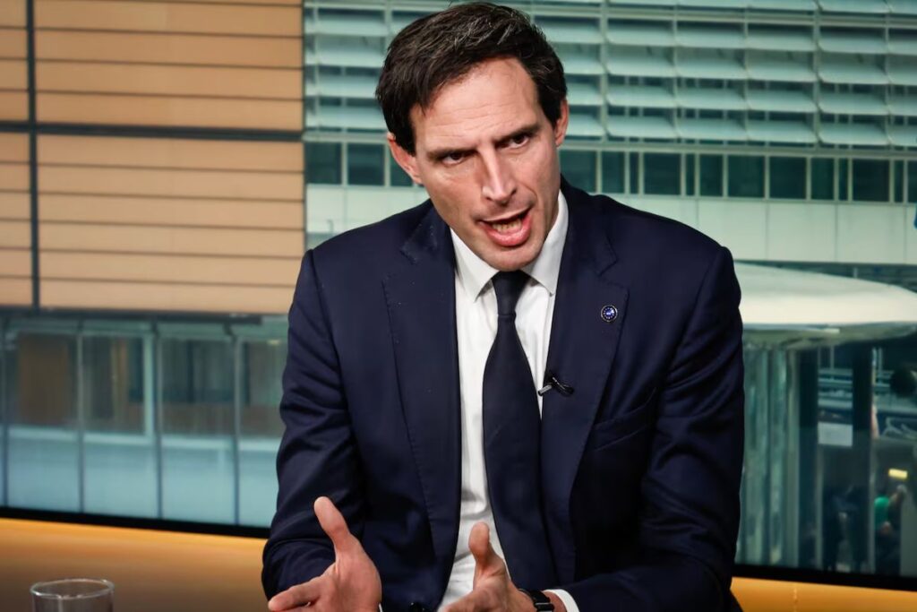 Europa mantém fim de motores a combustão em 2035 3 Europa Wopke Hoekstra