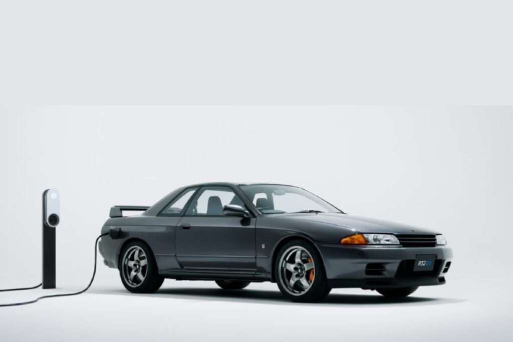 Lendário Nissan R32 transformado em 100% elétrico 5 Nissan R32