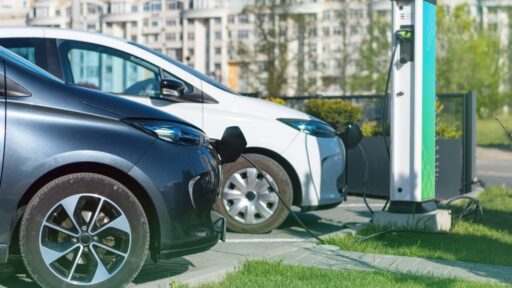 Vendas globais de EV crescem 18% no começo de ano complicado 15 Vendas globais