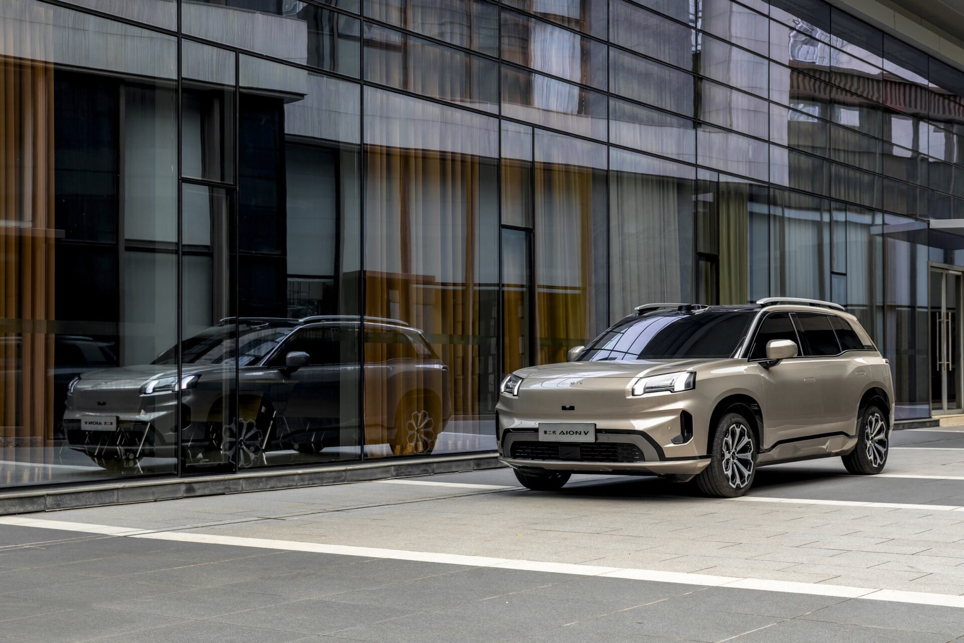 Aion: marca chinesa chega no verão com gama 100% elétrica 2 Aion