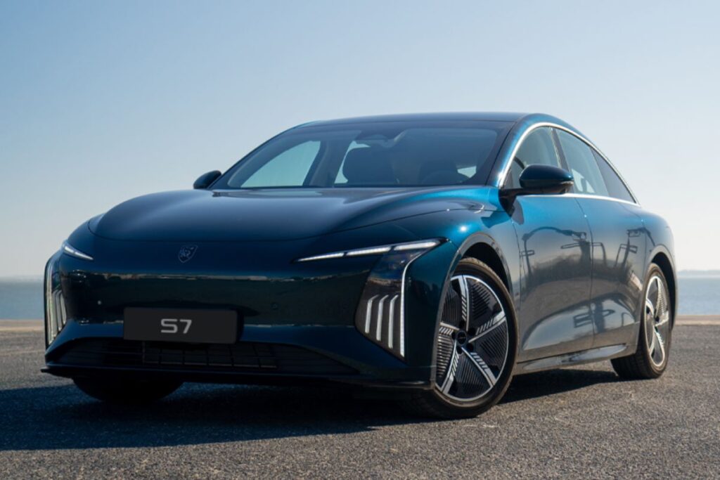 Primeiros Forthing S7 já começaram a chegar a Portugal 6 Forthing S7