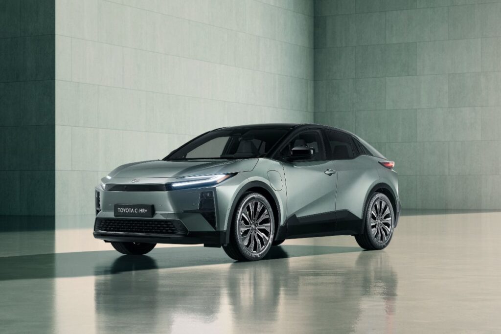 Toyota C-HR+ 100% elétrico chega à Europa ainda este ano 3 Toyota C-HR+