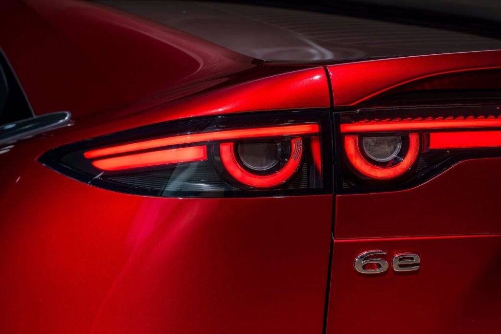 Mazda6e 100% elétrico com pré-venda em Portugal a partir de hoje 6 mazda6e otica traseira