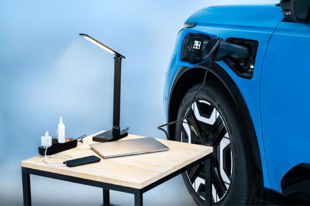 Nissan Micra 100% elétrico chega no fim do ano 7 Nissan Micra