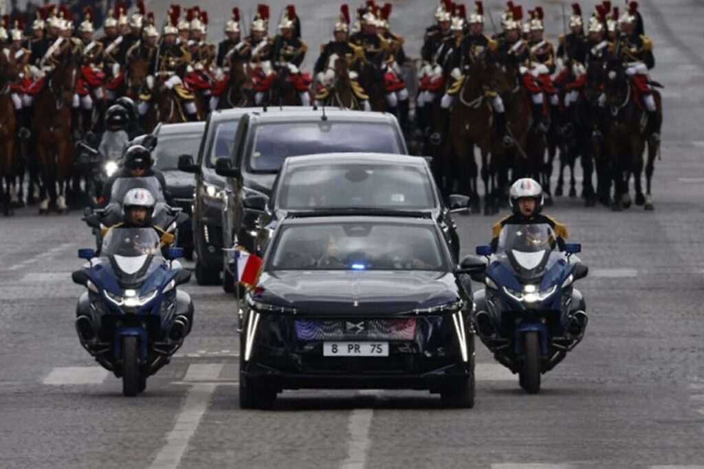 DS Nº8 elétrico torna-se viatura oficial do presidente francês 3 DS Nº8 PRESIDENCIAL