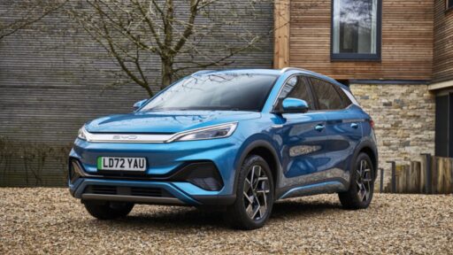 BYD ATTO 3: se tem o modelo de 2022 deve instalar a última atualização 6 BYD Atto 3