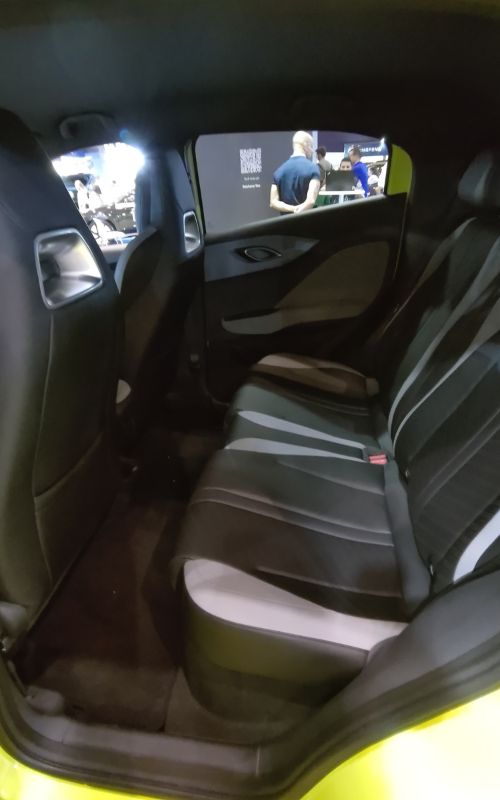 ECAR Show: o ano dos EV acessíveis 14 BYD Dolphin Surf bancos