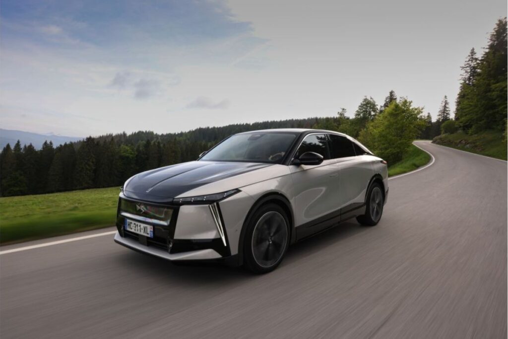 DS Nº8 já pode ser encomendado: conheça todos os preços 4 DS Nº8