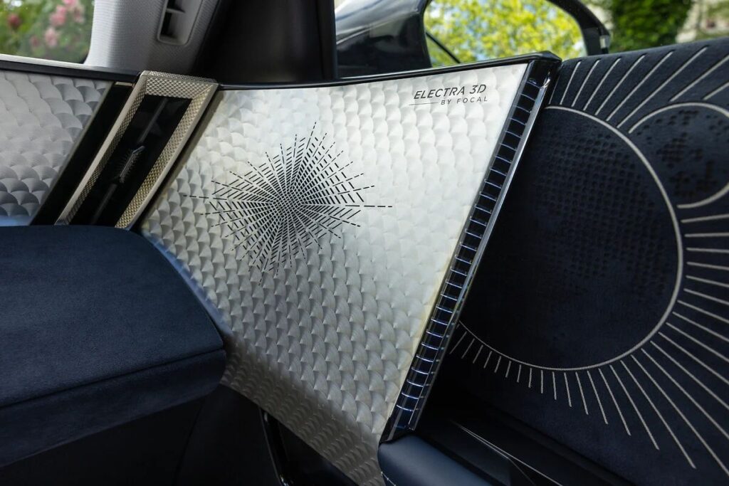 DS Nº8 já pode ser encomendado: conheça todos os preços 15 DS Nº8