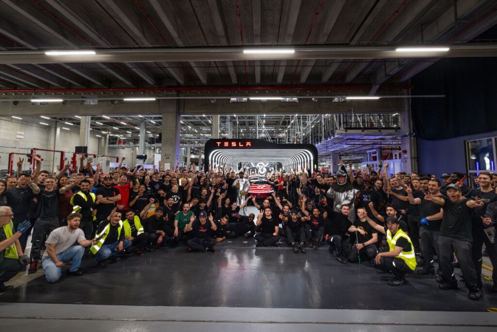 Xpeng levou Olívia C ao Coala Festival para mostrar o poder da IA 4 Tesla 8 milhões