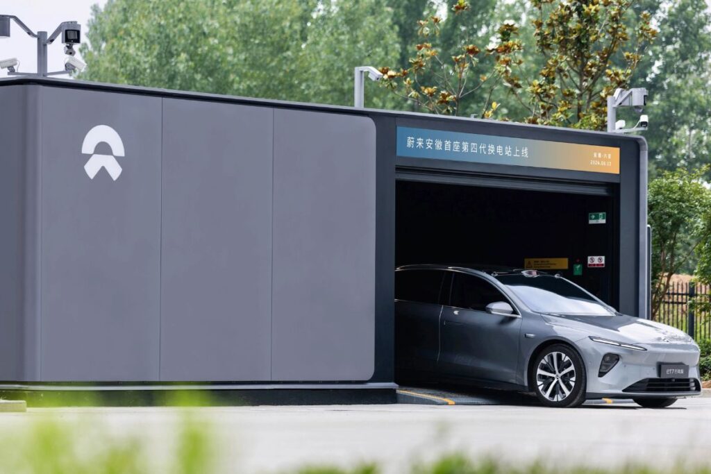 Chinesa NIO chega a Portugal no fim do ano pela mão do Grupo JAP 5 NIO troca de baterias