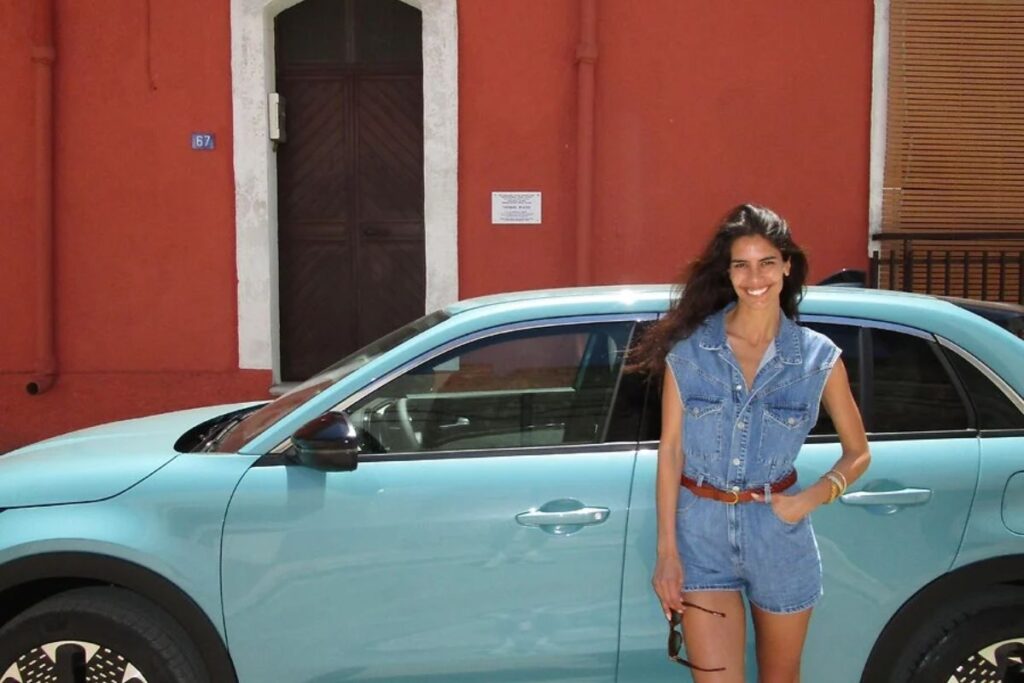 Primeira entrega 100% autónoma: Model Y vai da fábrica à casa do cliente sem condutor 5 Isabel valadeiro