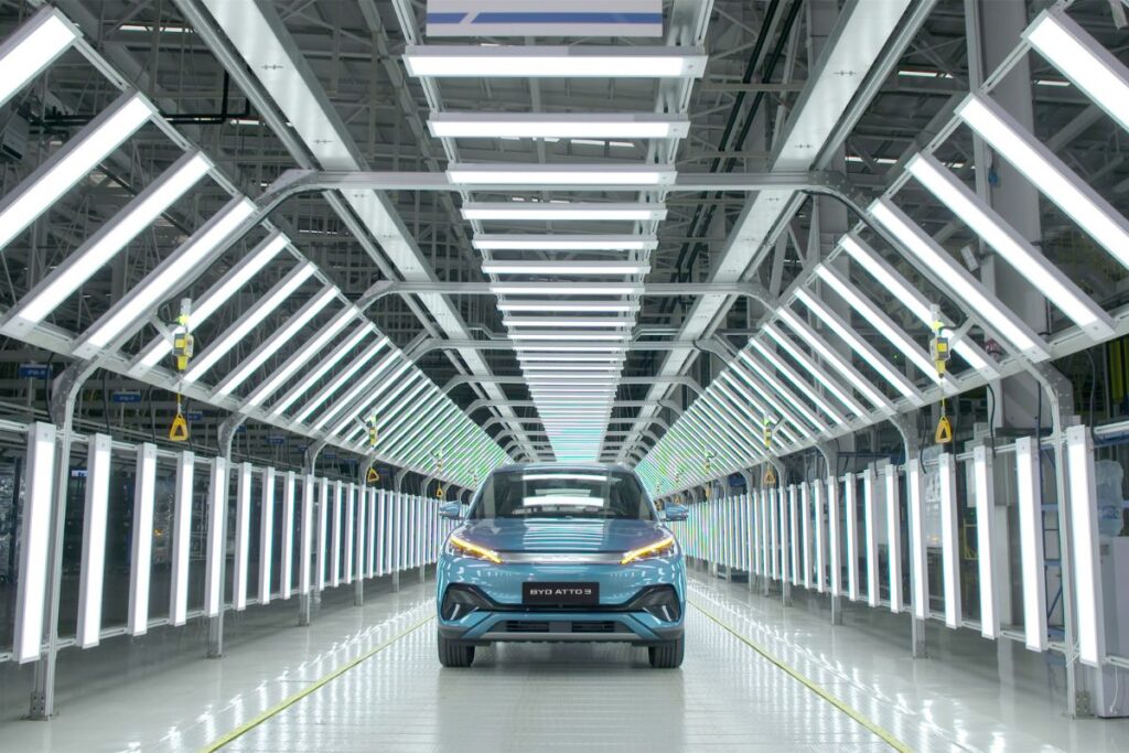 Leapmotor B10 inicia testes globais em cinco continentes 5 produção BYD